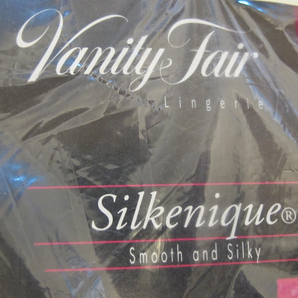 Vanity Fair Berry long nightgown- NWT - Picture 5 of 7